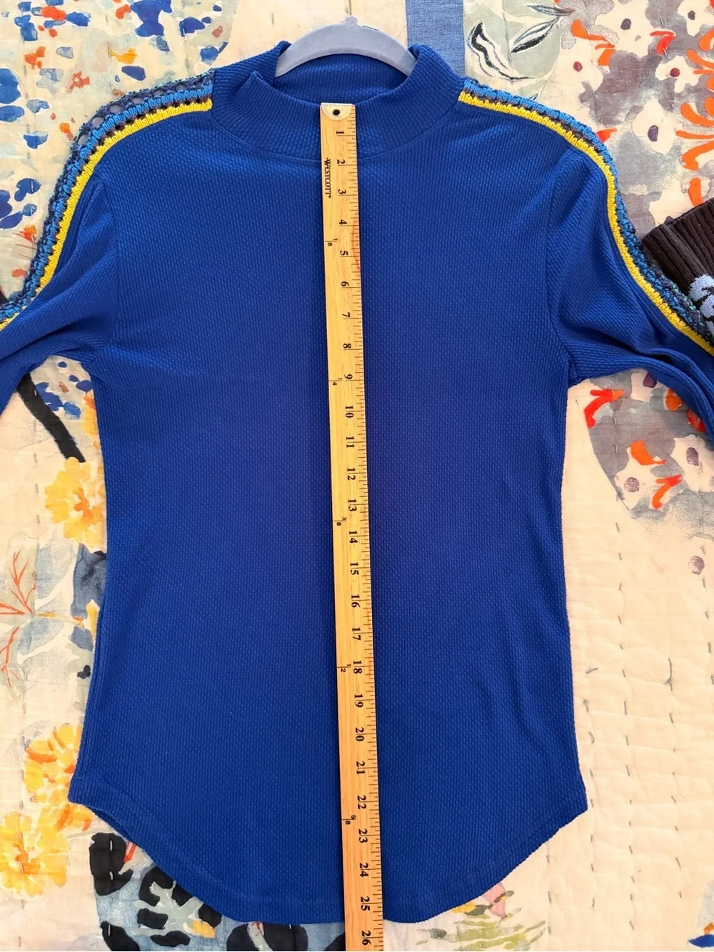 FREE PEOPLE L Switch It Up Extra-Long Sleeved Thermal Top